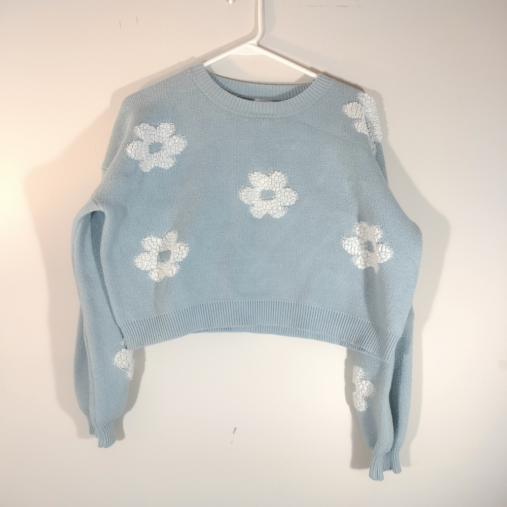 Luna‎ Ivy (Anthropologie) Blue Daisy Flower Cropped Knit Sweater